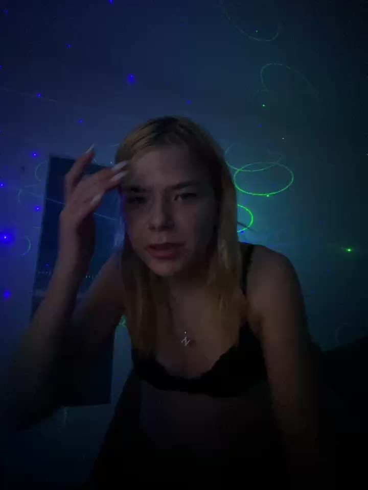 juliaundadem Stripchat recorded #4